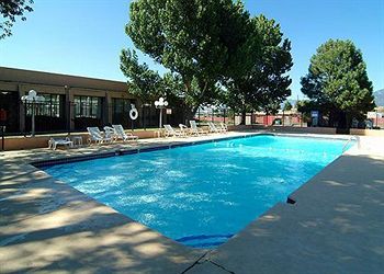 Quality Inn Taos 05.[1]